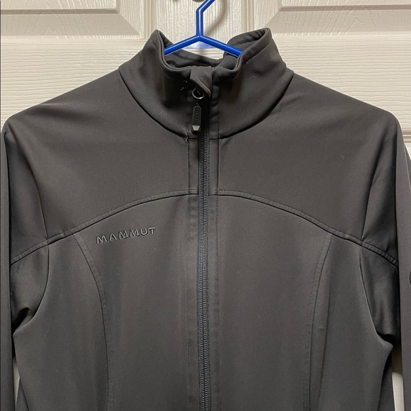 Mammut | Swiss Design|Charcoal | SofTech |Soft shell | Full Zip | Jacket |Size S - Picture 2 of 16